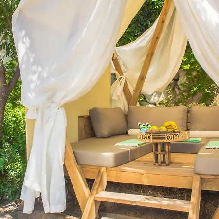 Kabak Dome Suites Hotell *