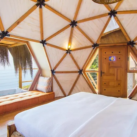 Hotell Kabak Dome Suites *