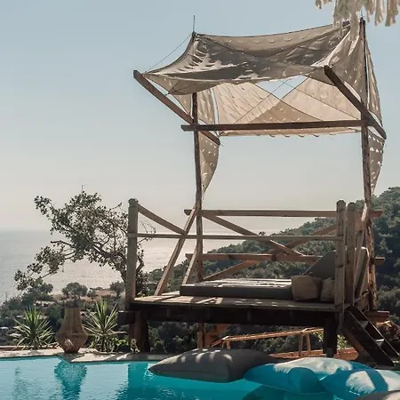 ホテル Kabak Dome Suites